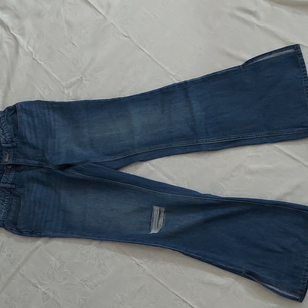 NWOT Venus Relaxed Fit Jeans (8)